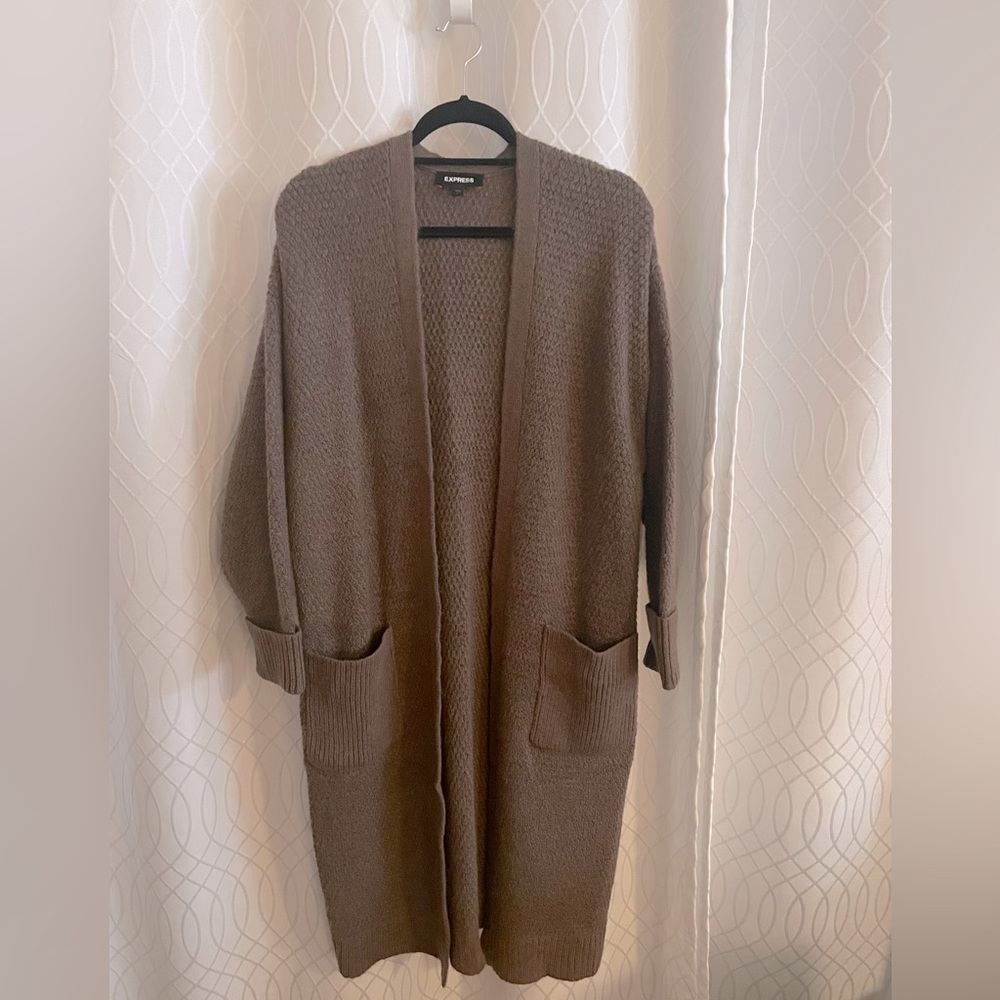 Express women’s duster sweater with front pockets SZ XL